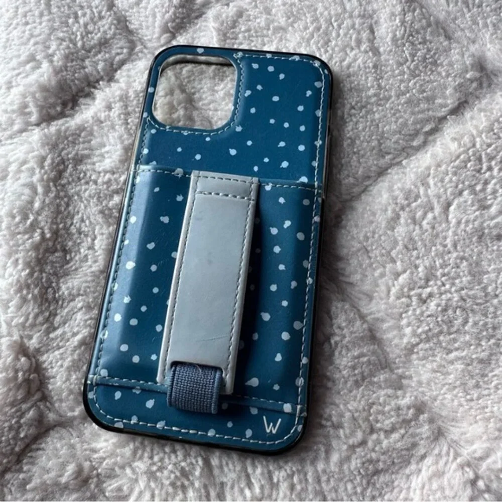 Walli | Blue and White 